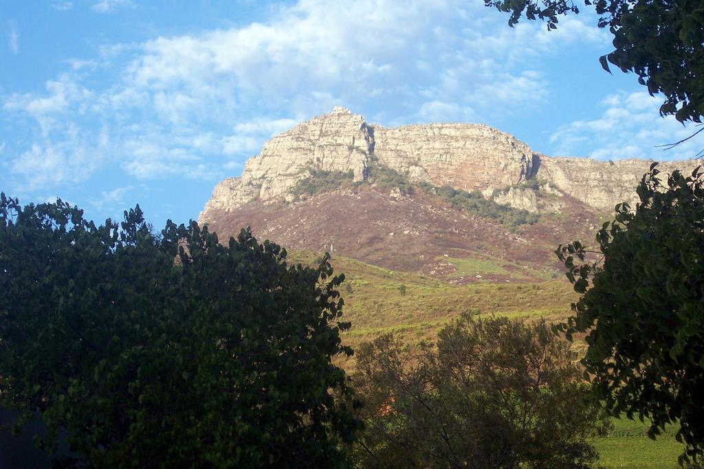 Sonklip Hotel Stellenbosch Eksteriør billede